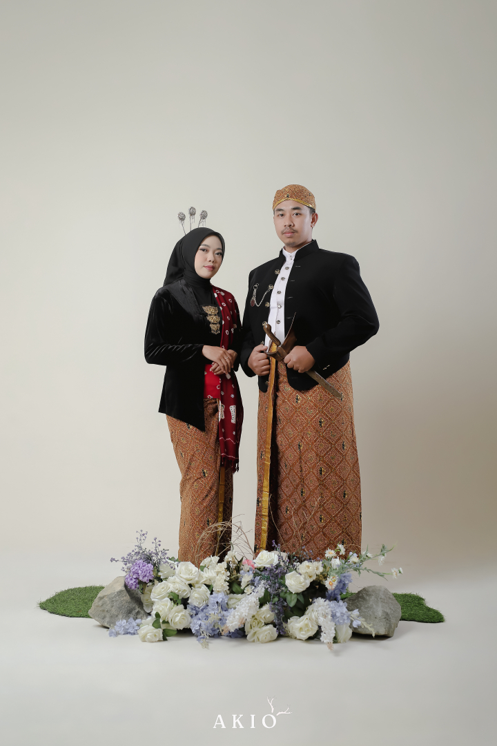 https://kitahalalyuk.webnikah.com/dirmember/00000026/sajadah/photo-258570-316356-l-202412040610.jpg