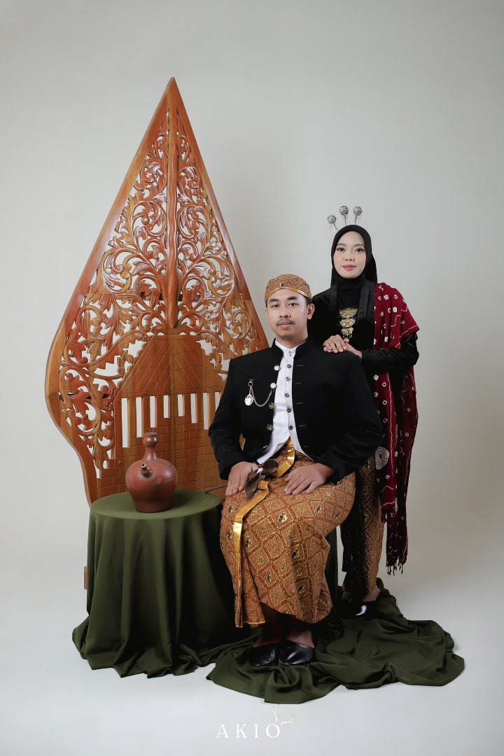 https://kitahalalyuk.webnikah.com/dirmember/00000026/sajadah/photo-258570-316367-l-202412040620.jpg