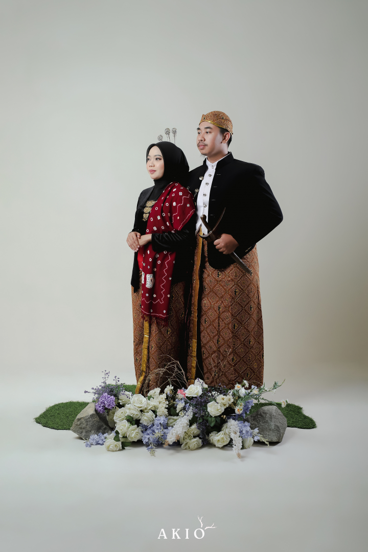 https://kitahalalyuk.webnikah.com/dirmember/00000026/sajadah/photo-258570-316370-l-202412040621.jpg